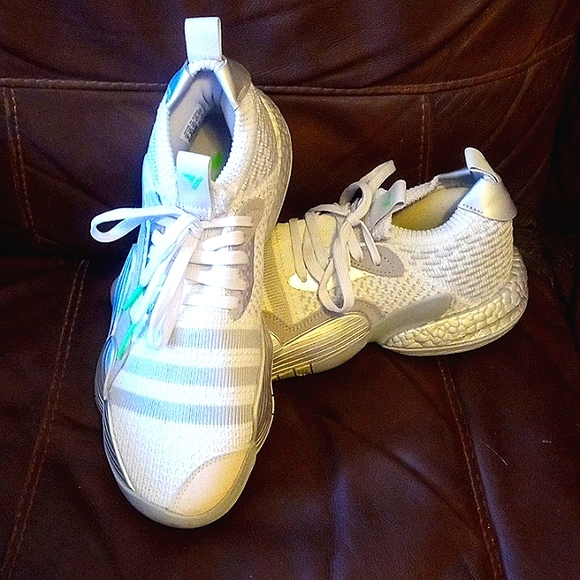 New men's Adidas sneakers - Picture 1 of 3